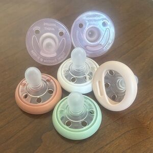 Philips Soothie and Tommee Tippee Pacifiers